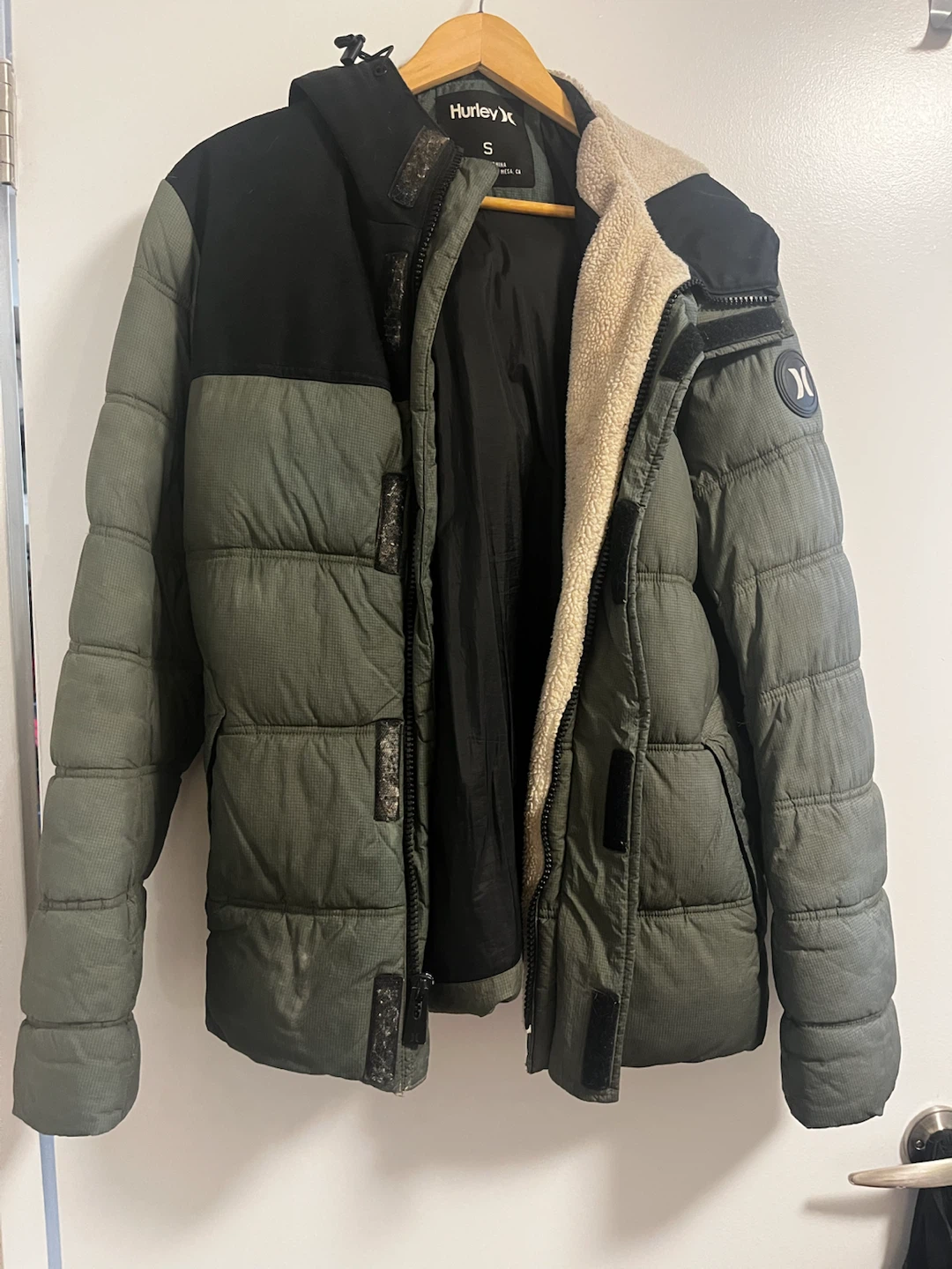 Hurley Winter Jacket - Olive and Black - photo 2