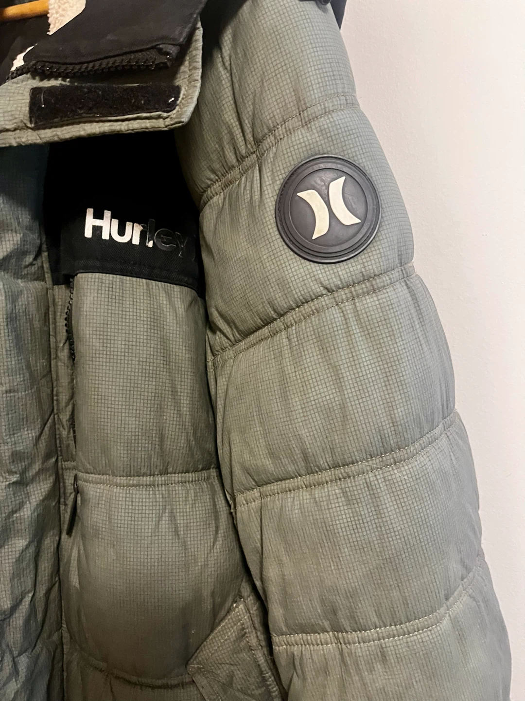 Hurley Winter Jacket - Olive and Black - photo 5