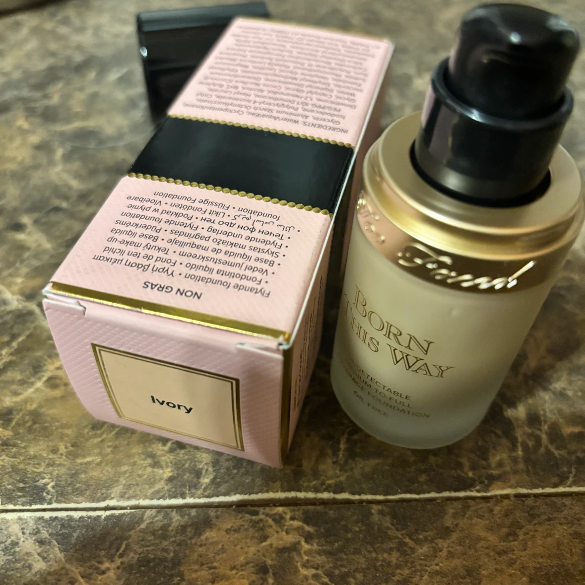 Too Faced Born This Way Foundation Ivory