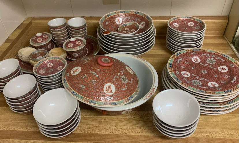 Chinese Porcelain Dinnerware Set (80+ pcs) - photo 3