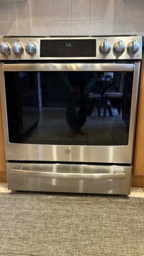 GE Profile 30” Dual-Fuel Slide-In Range, Model PC2S930SEL2SS