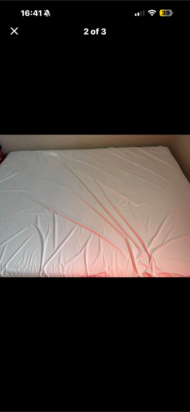 Queen mattress with steel bed frame - photo 2