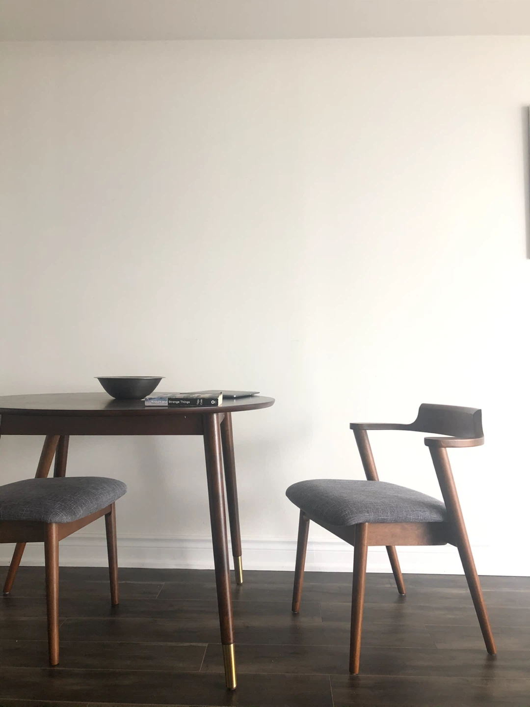 MOVING SALE 🌟 MCM-inspired Dining Set