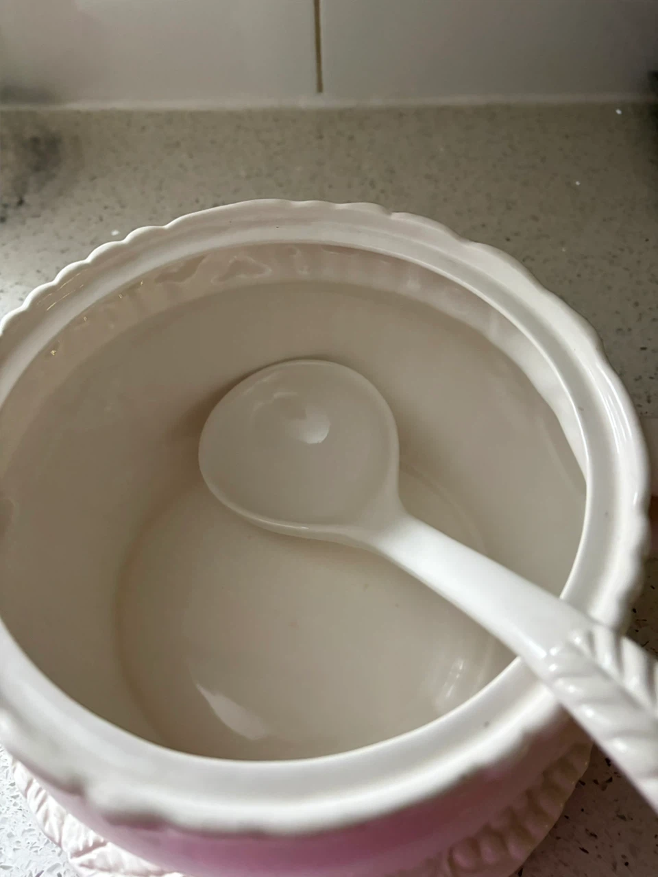 Ceramic Soup Tureen with Matching Plate and Ladle - photo 2
