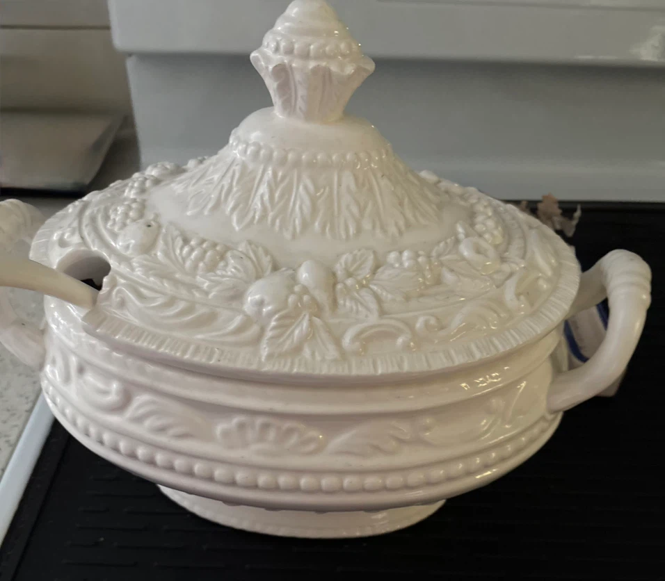 White Ceramic Tureen with Lid and Ladle