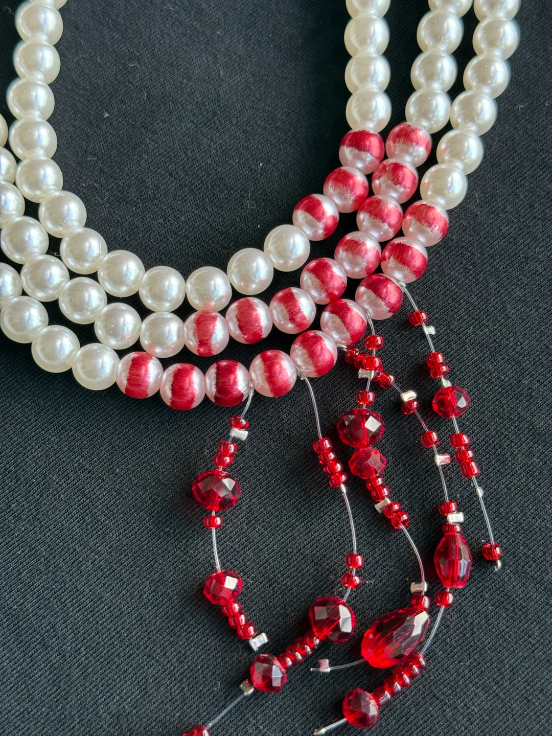 Three-Layer Pearl and Red Beaded Choker Necklace - photo 4
