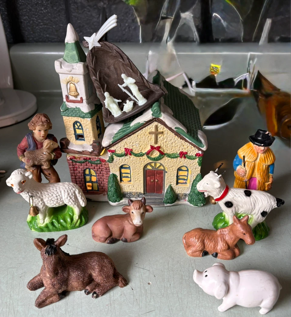 Zellers Hand Painted Porcelain Lighted House