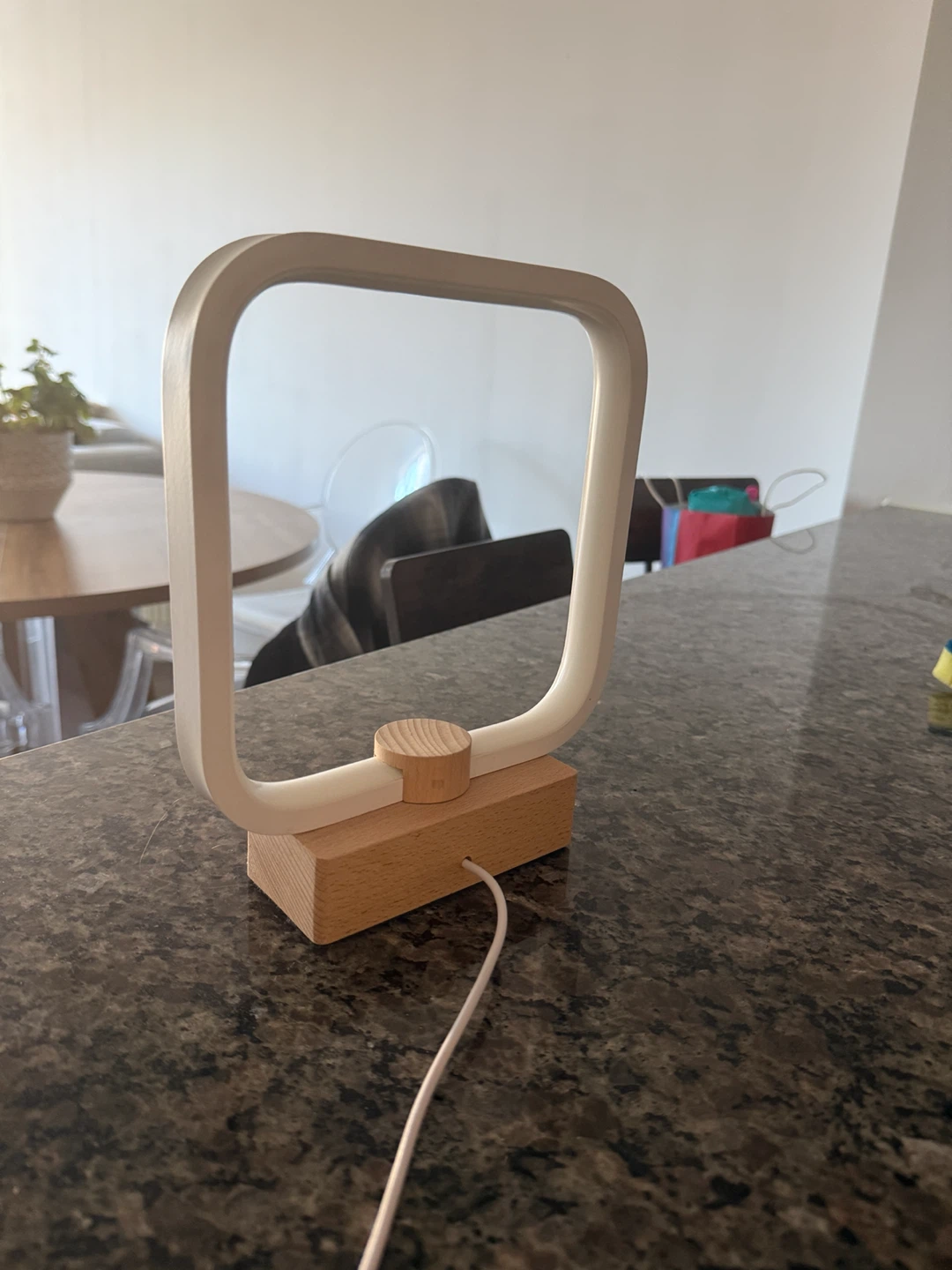 SONGYU LED Wooden Table Lamp