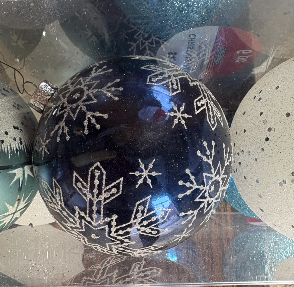 Ashland 12 Piece Large Size Shatterproof Christmas Ornament Set - photo 2