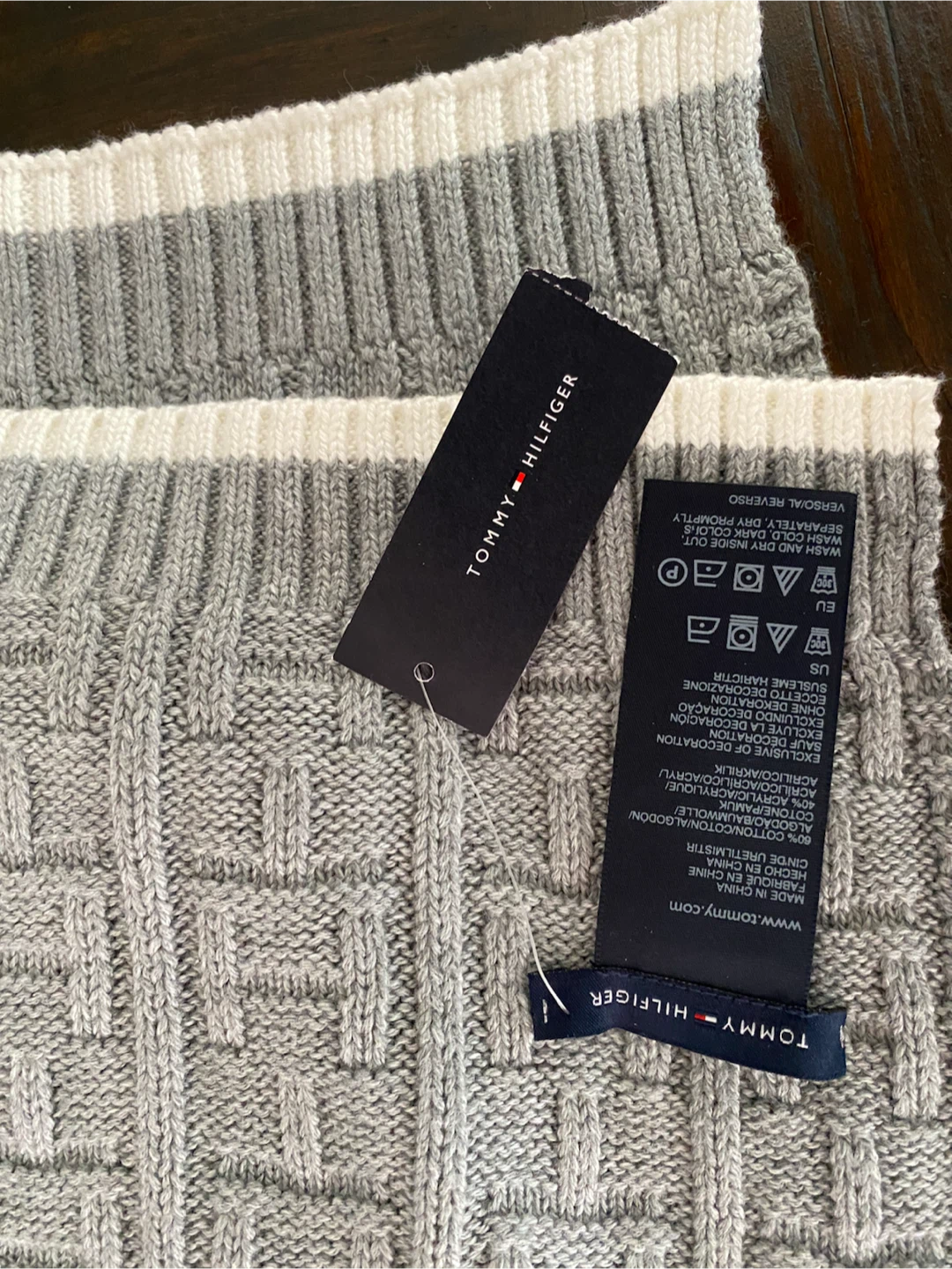 Tommy Hilfiger knit scarf - photo 2