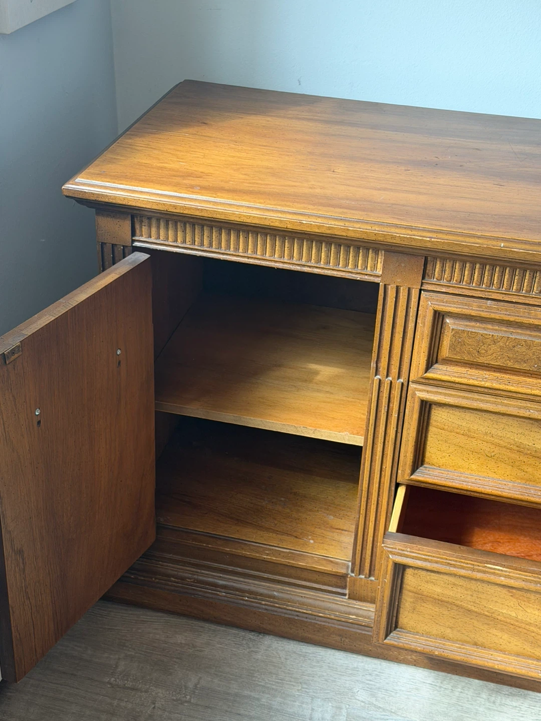 Vintage Wooden Credenza Sideboard - photo 4
