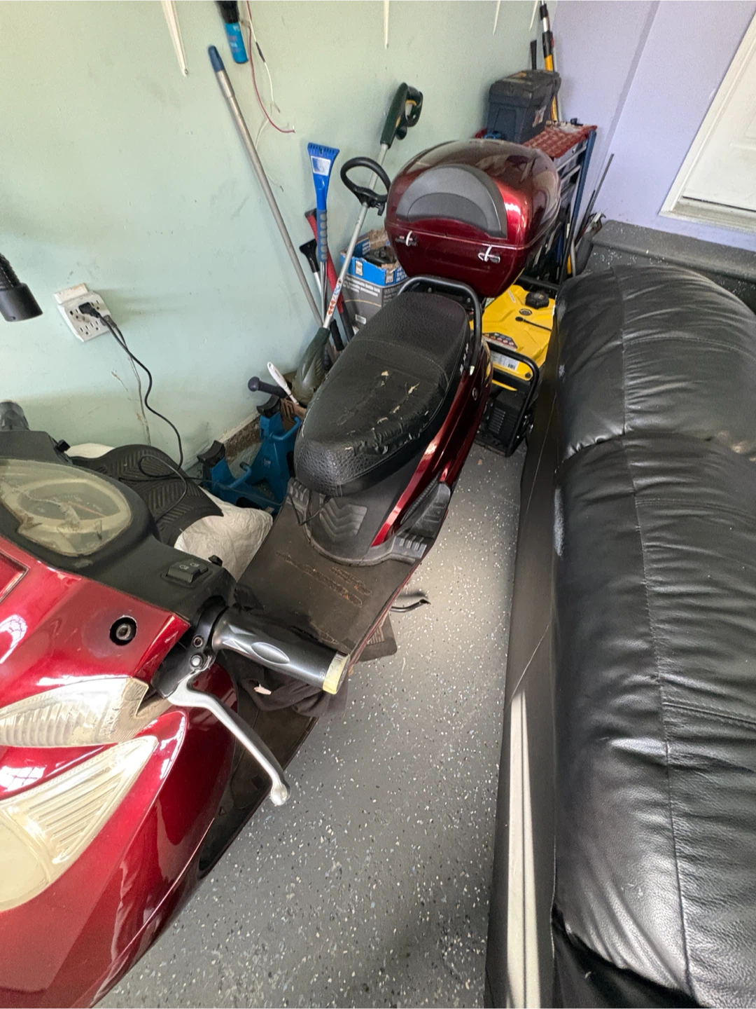 Red moped - photo 2