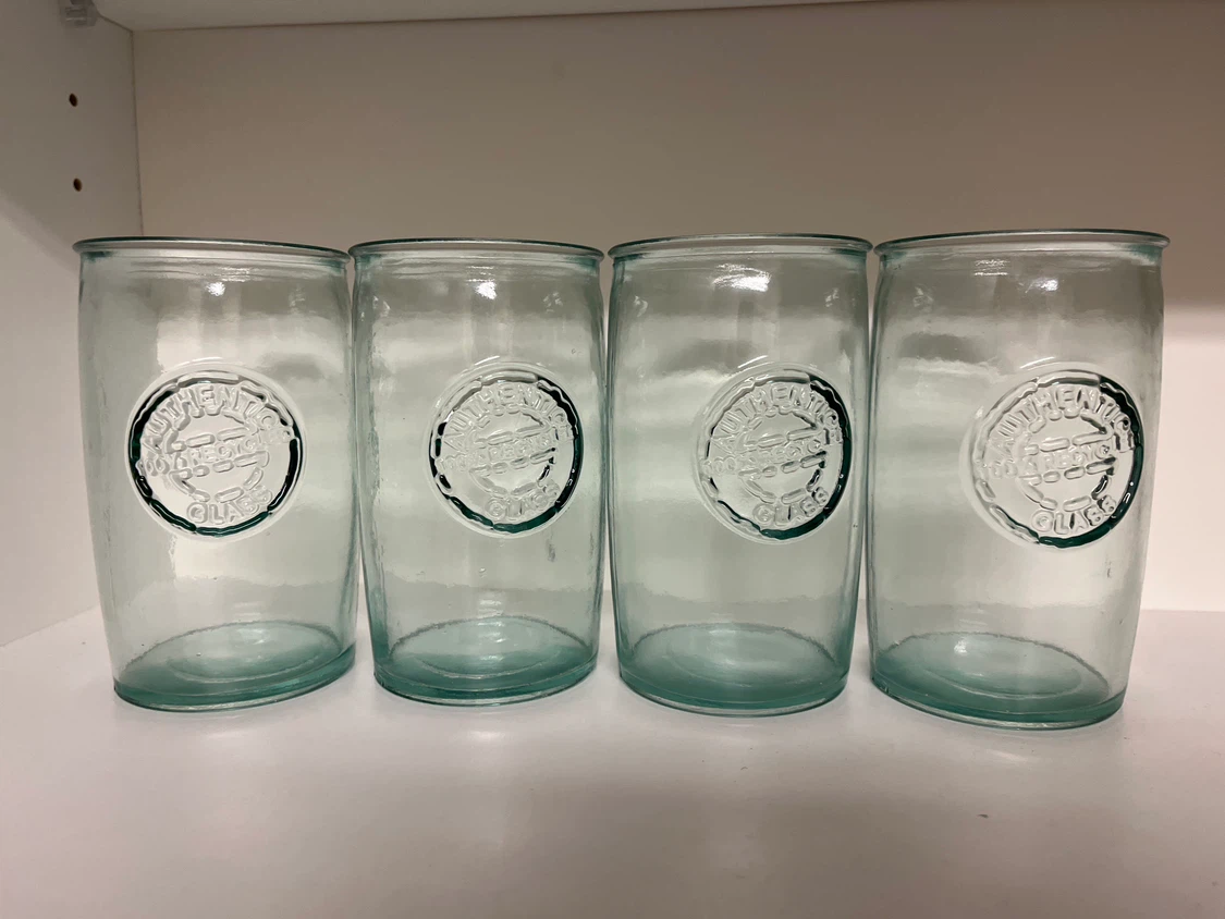 Set of 4 Glass glass holders