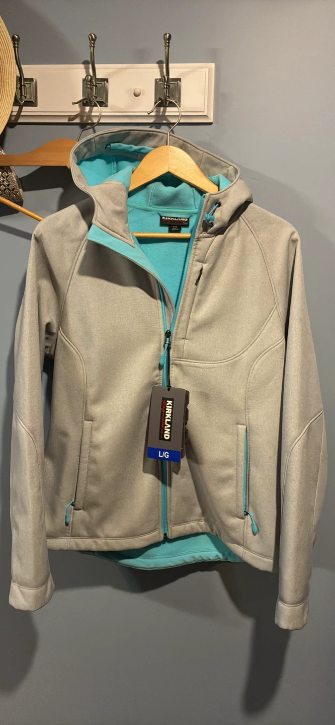 Kirkland Signature Ladies' Softshell Jacket