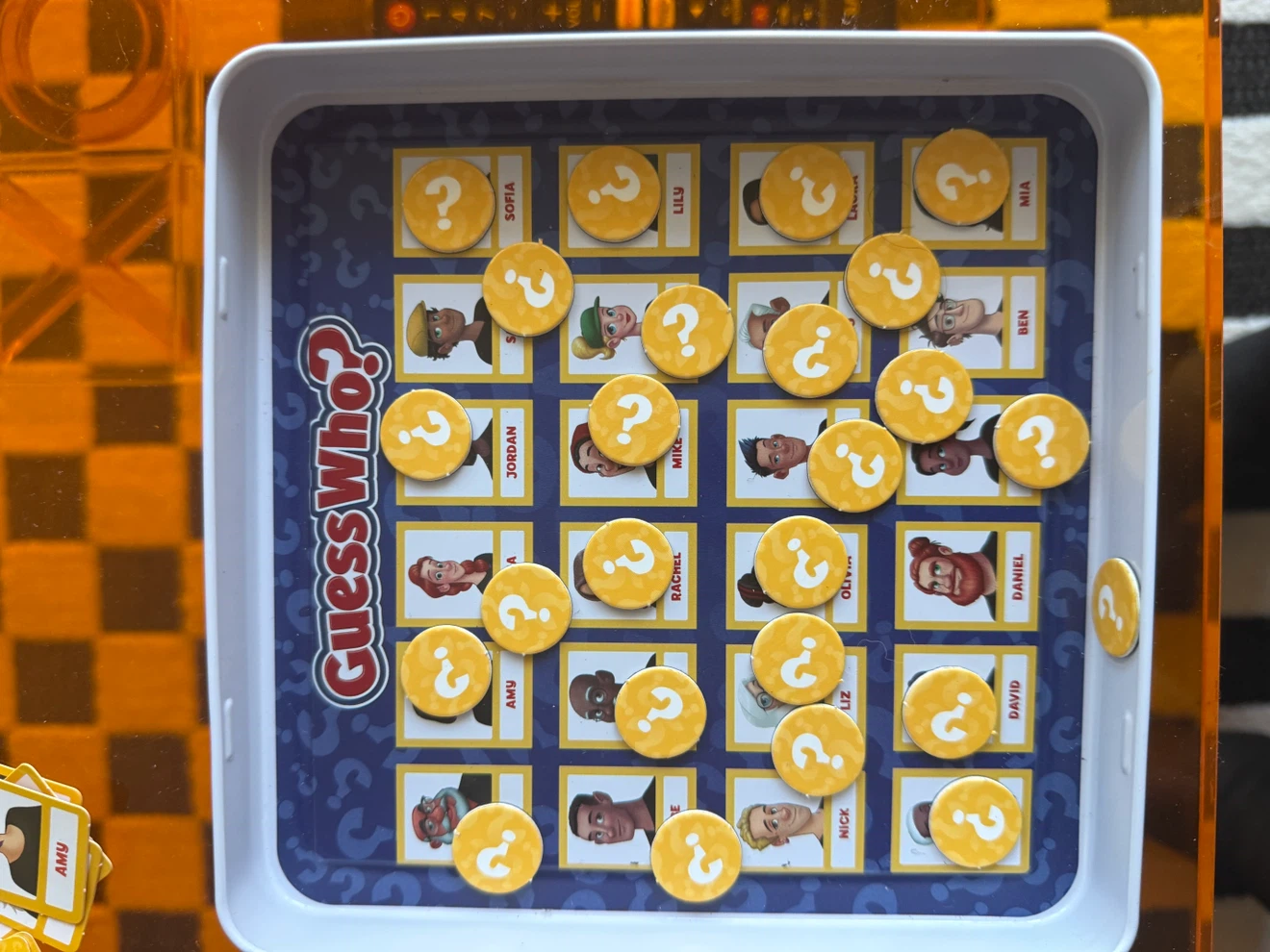 Guess Who? Magnetic Travel Game - photo 5