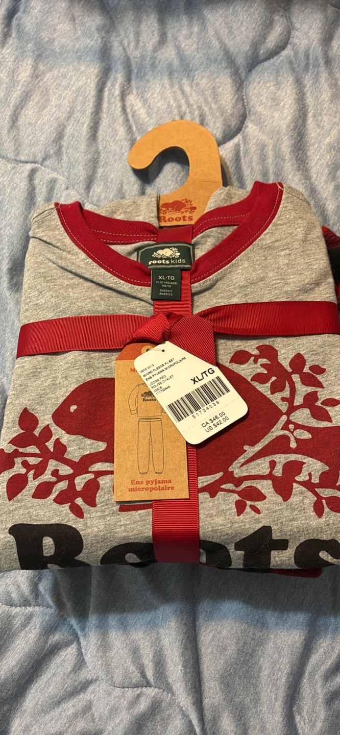NEW - ROOTS Kids Micro Fleece PJ Set