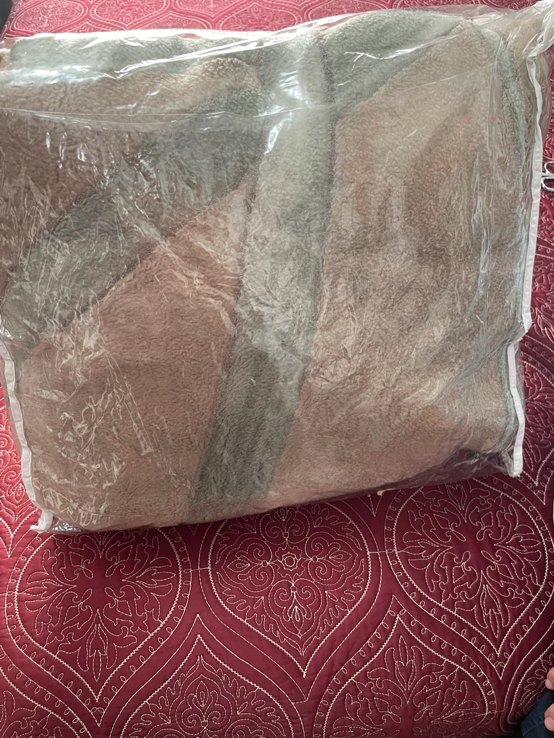 Floral Plush Blanket/ king - photo 4