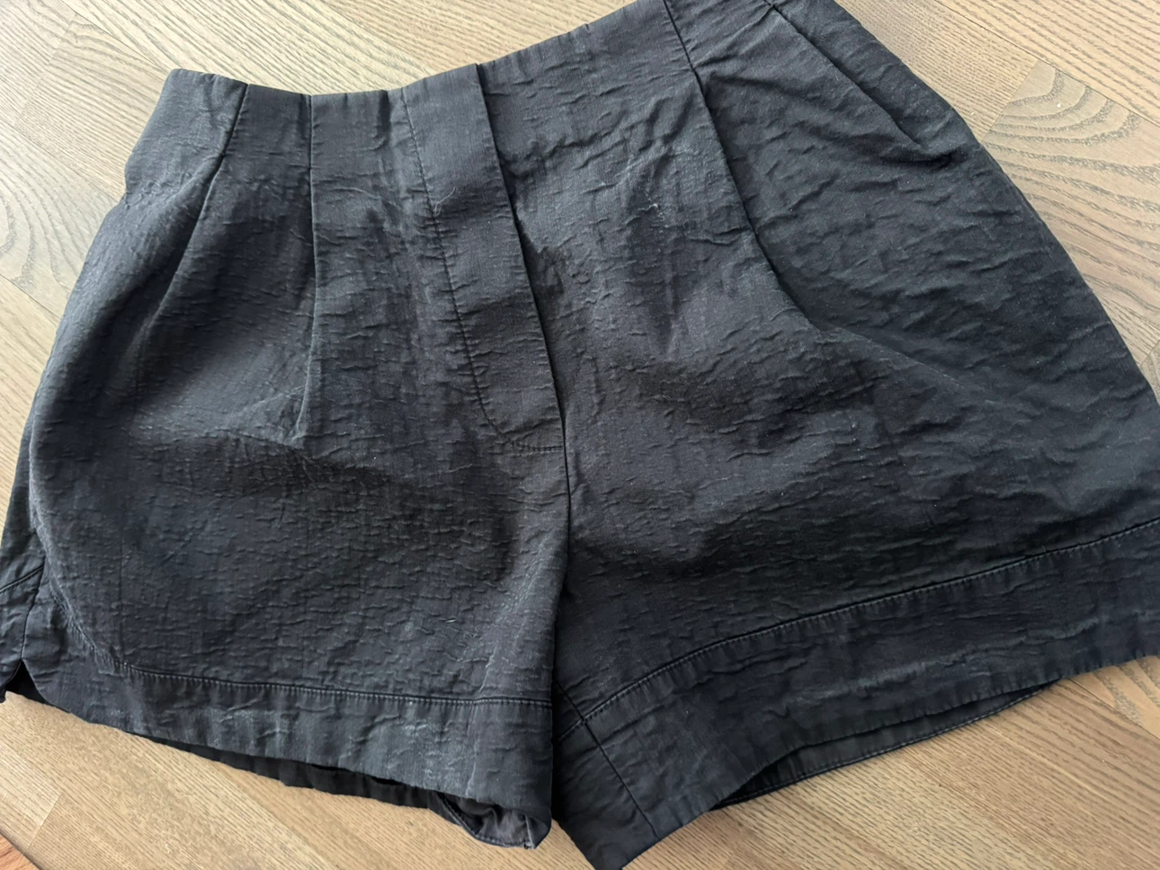 Designers unique piece textured shorts - photo 5