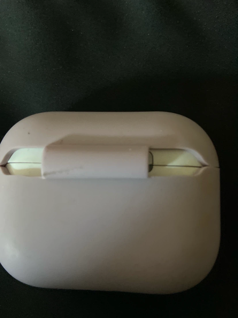 Apple AirPods Pro with Protective Case - photo 5