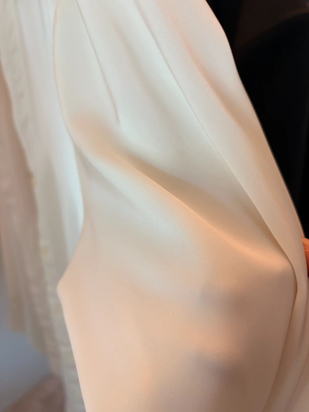 H&M White Button-Up Shirt - photo 2