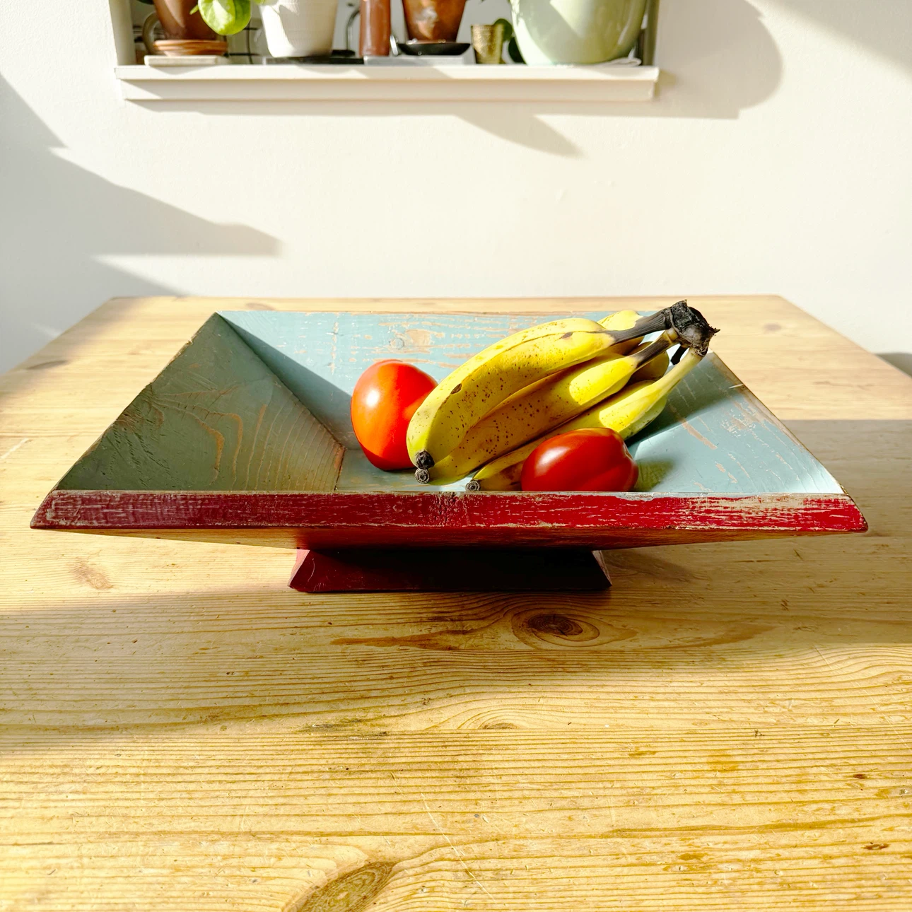 Folk art distressed red & turquoise bowl