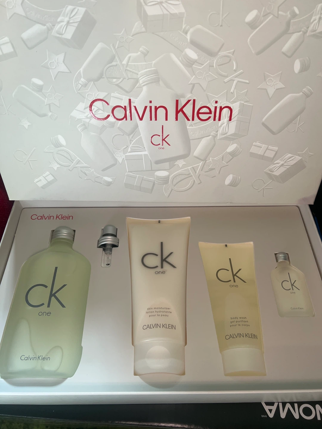 Calvin Klein ck one Gift Set
