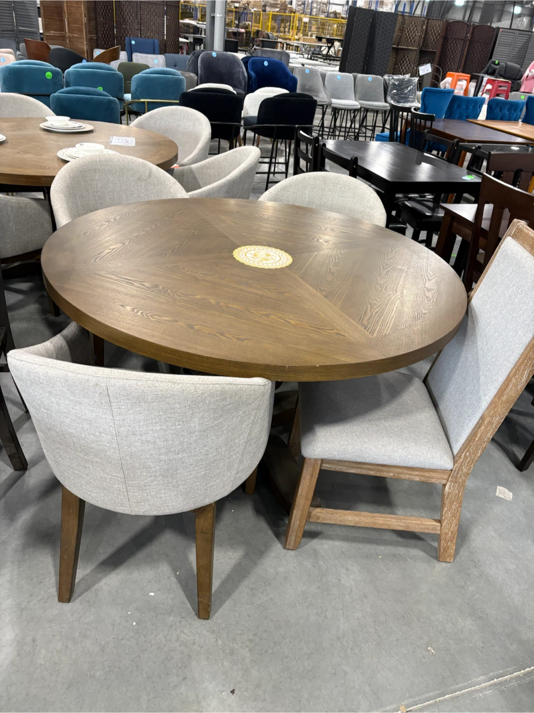 Round and square Dining Table - photo 4