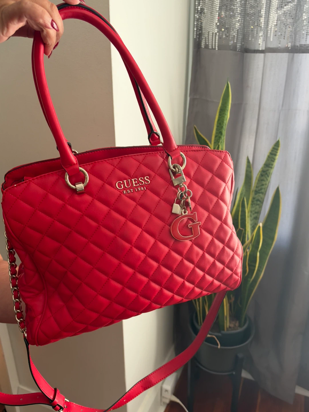 Guess bag