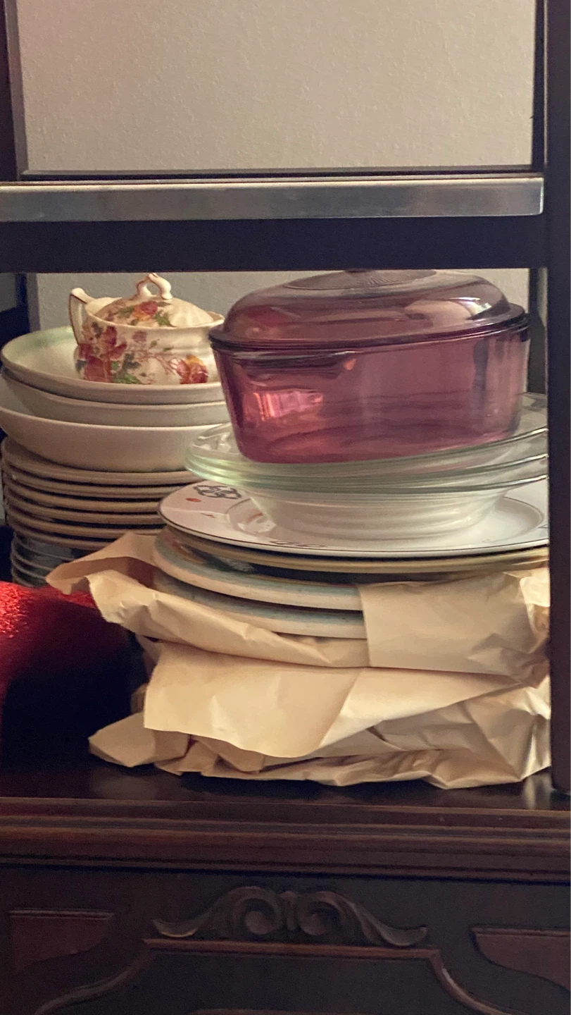 Kitchenware and Household Items Bundle - photo 4