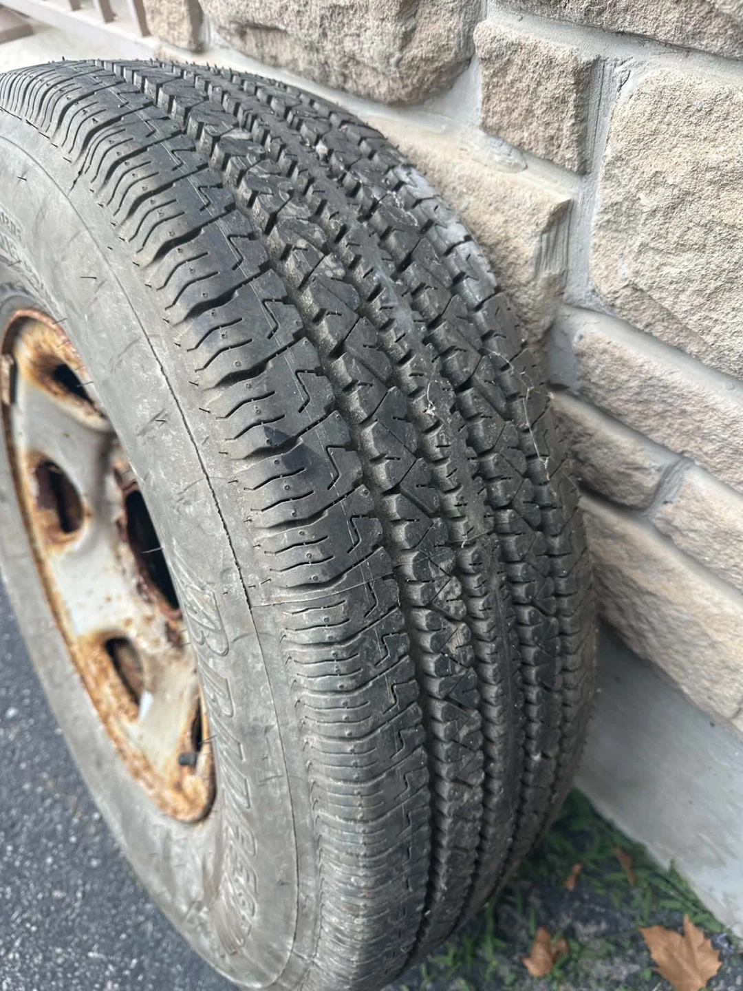 Bridgestone V-Steel Rib 265 Tire with Steel Rim - photo 3