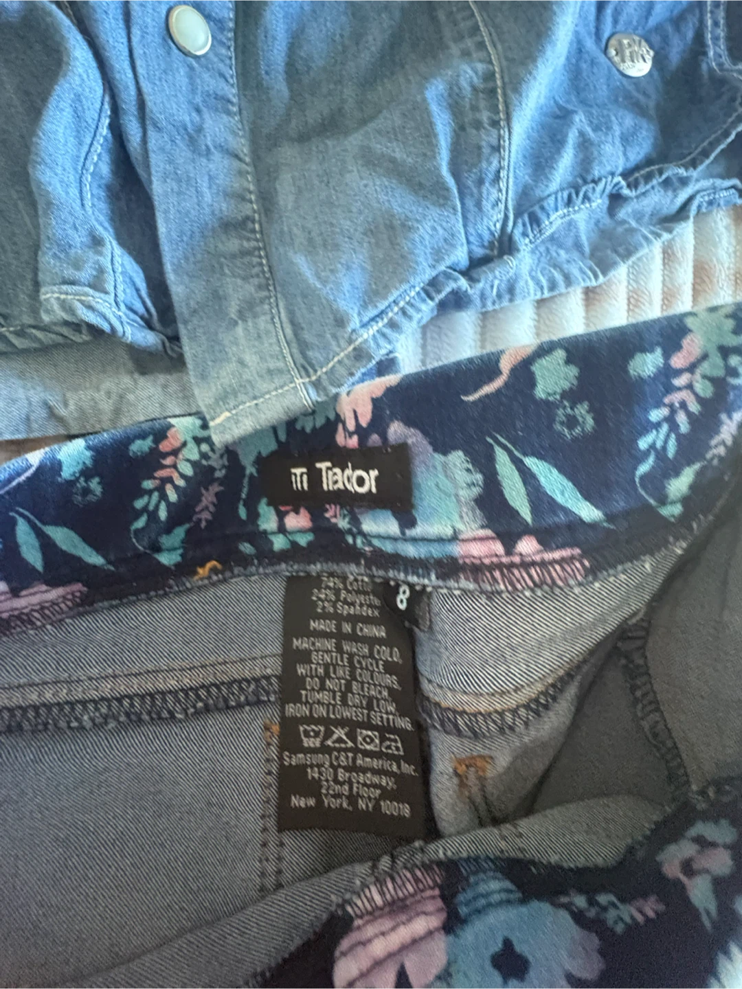 Girls Assorted Clothing Bundle. All 10 dollars .Size 8-10 - photo 3