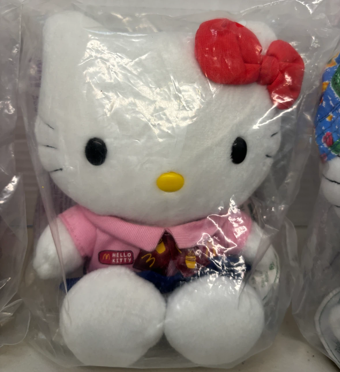 Set of 3 Hello Kitty McDonald's Plush Toys - photo 3