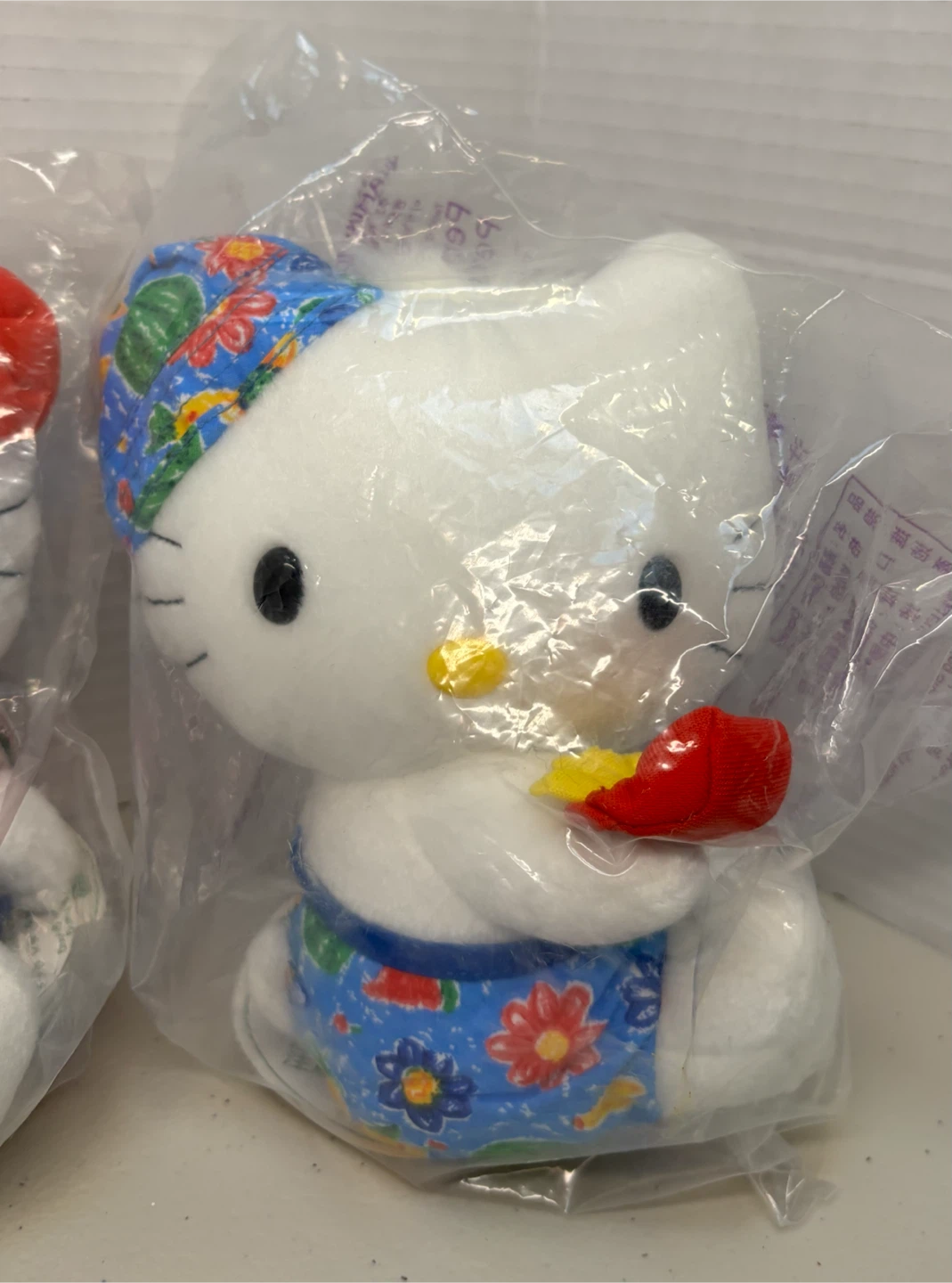 Set of 3 Hello Kitty McDonald's Plush Toys - photo 4