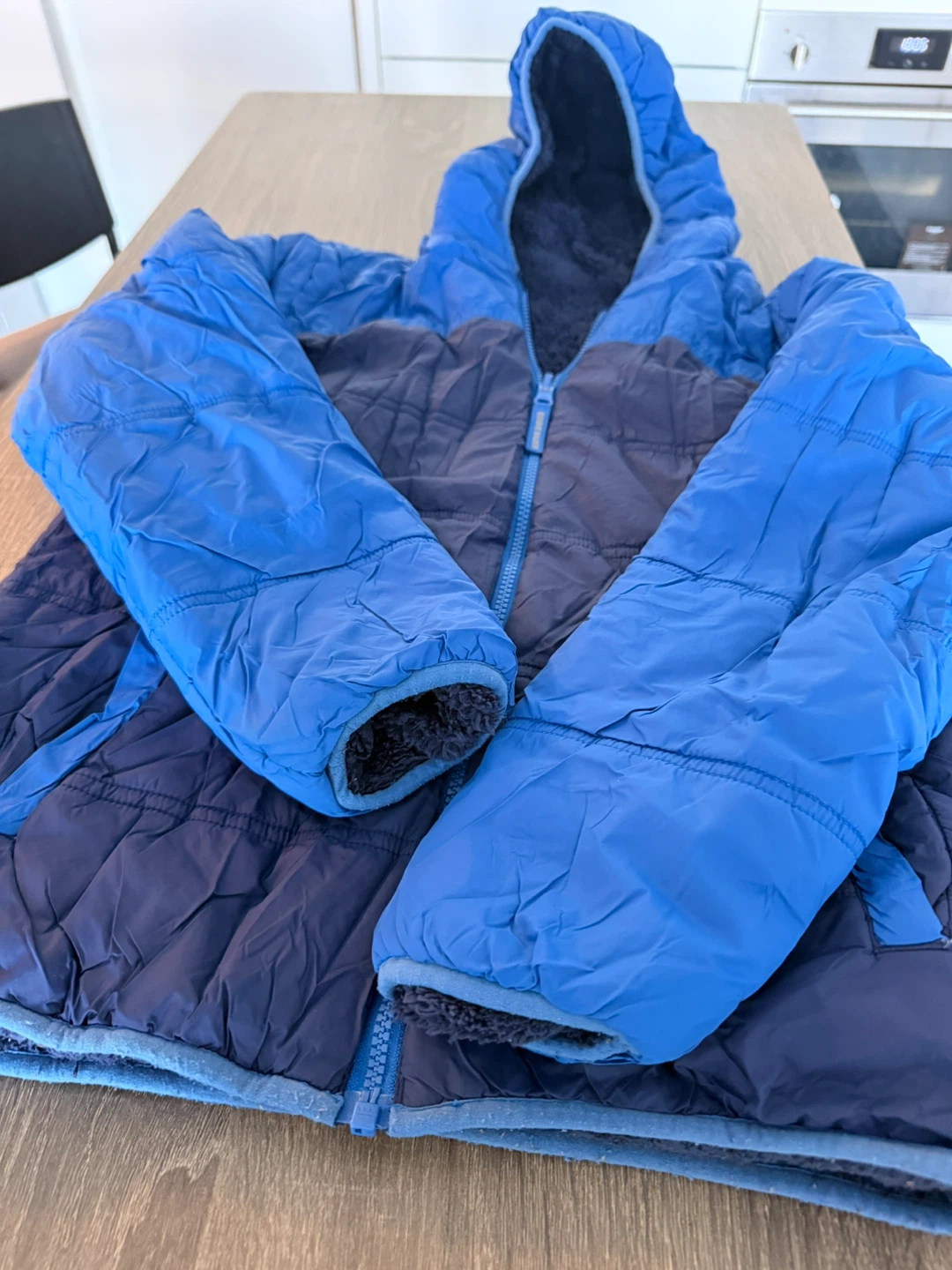 Free Clothes with Eddie Bauer Blue Hooded Jacket - photo 2