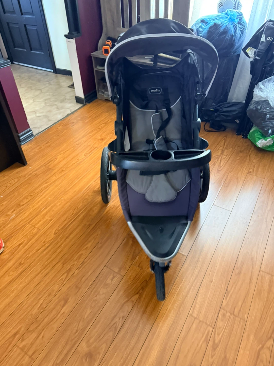 Evenflo Jogging Stroller - photo 4
