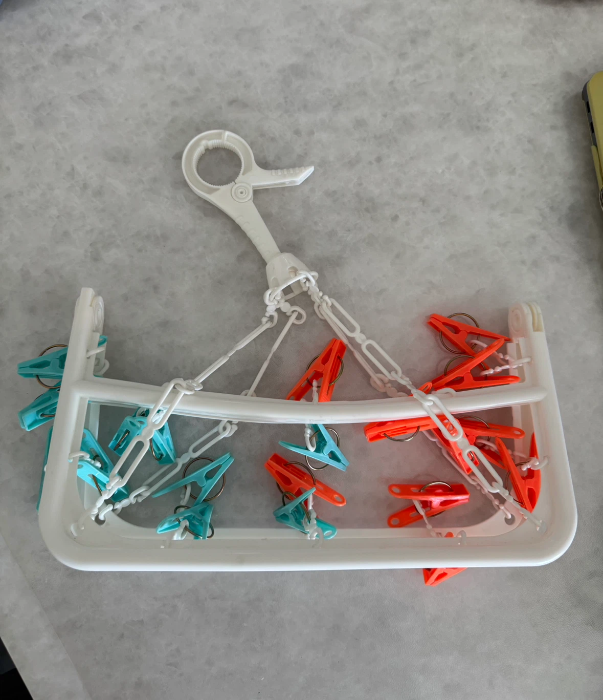 Foldable Hanging Laundry Drying Rack with Clips - photo 2