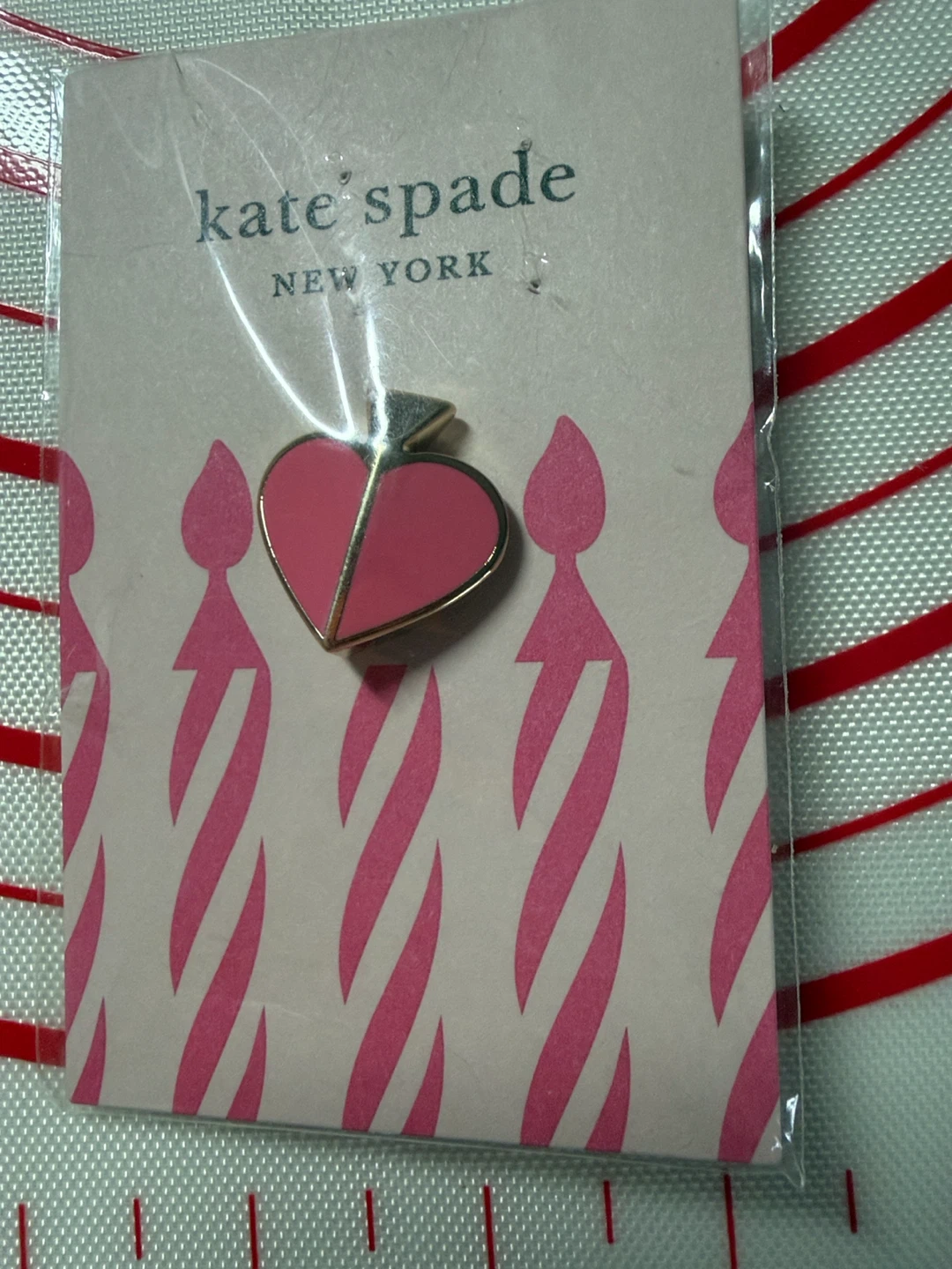 Kate Spade New York Pink Spade Pin - photo 3