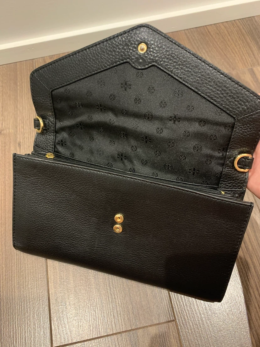 Tory Burch Kira Black Leather Envelope Crossbody - photo 3