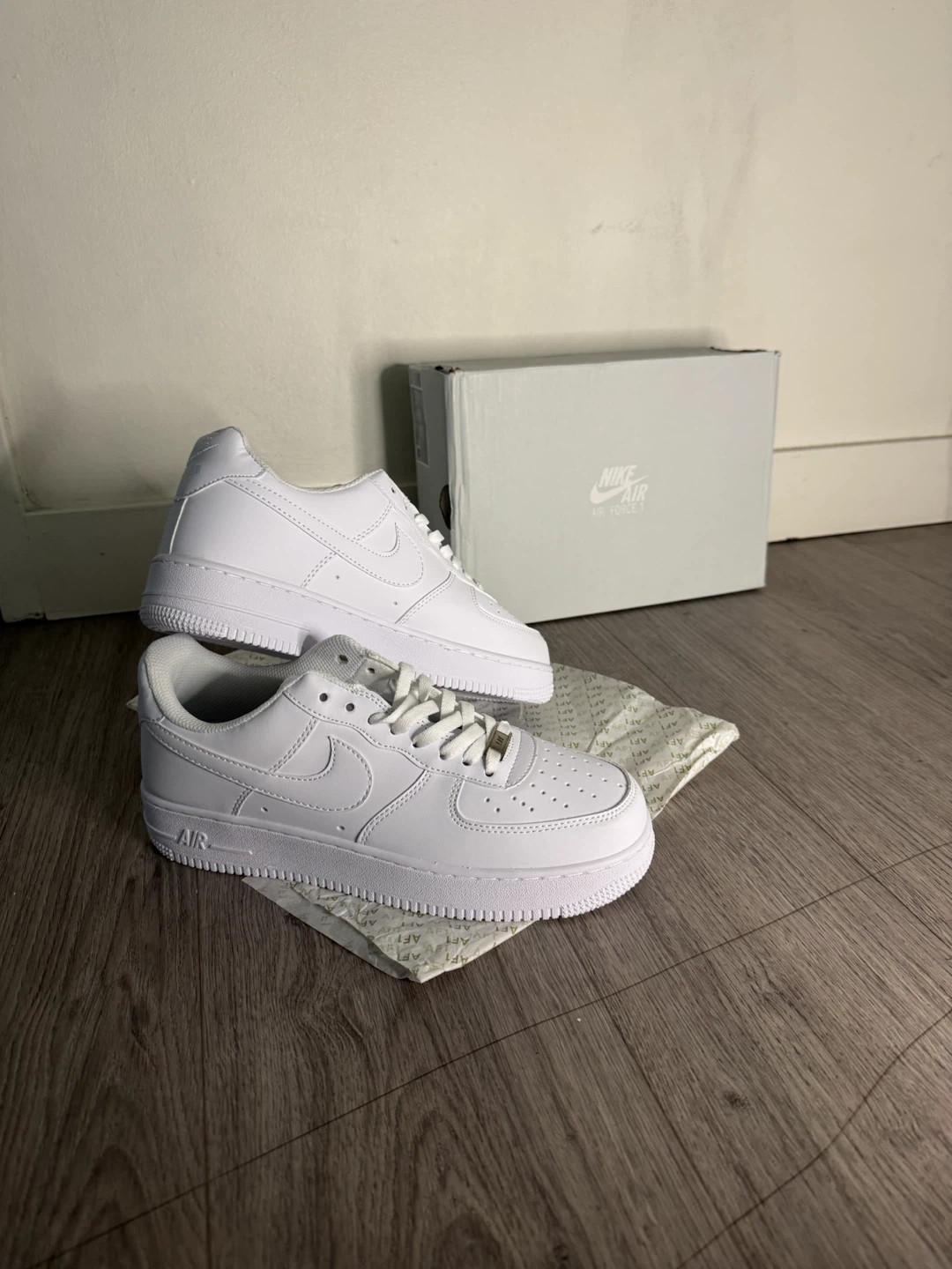 Nike Air Force 1 '07 White Sneakers