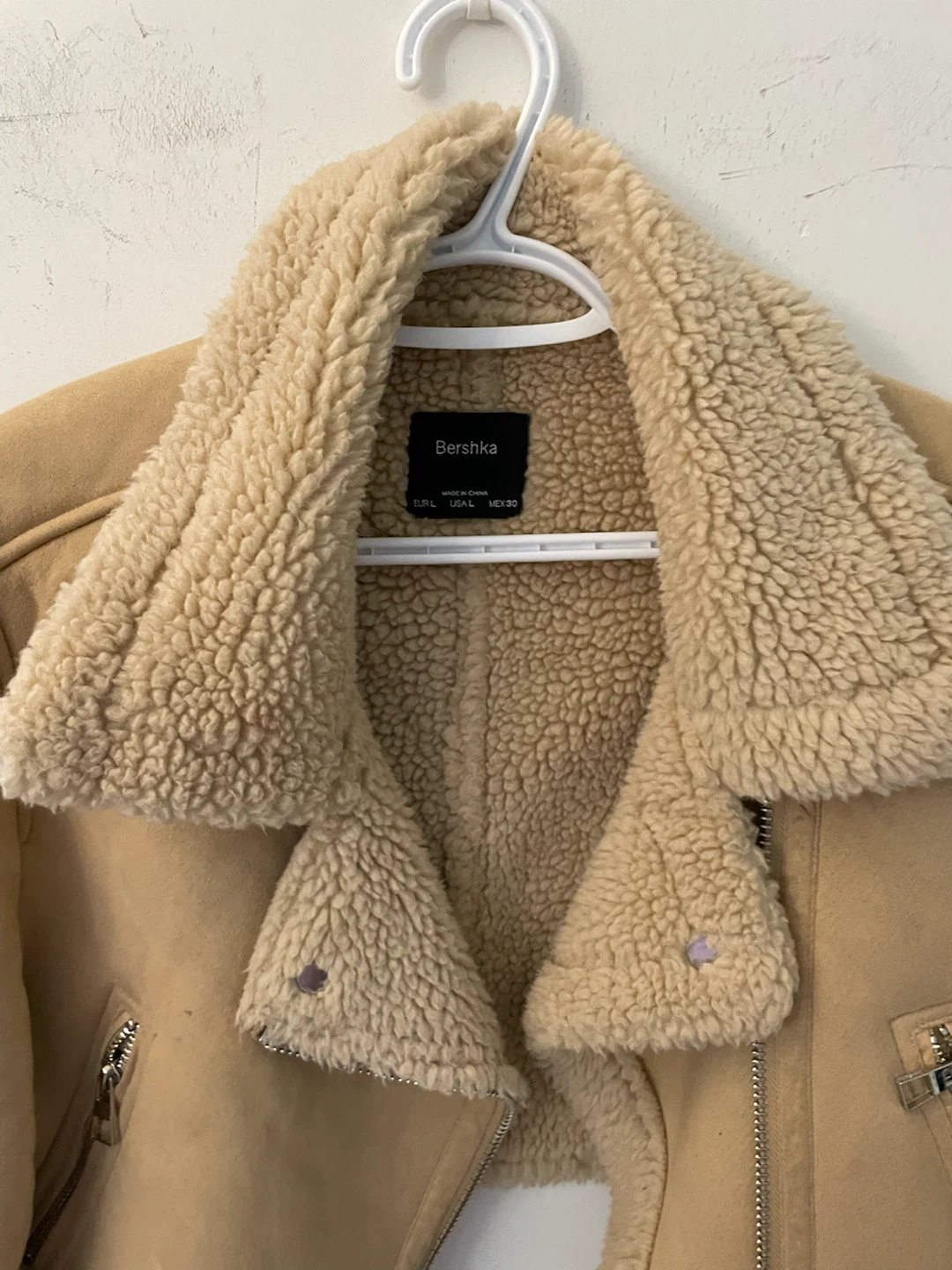 Bershka tan faux-suede shearling crop jacket - photo 3