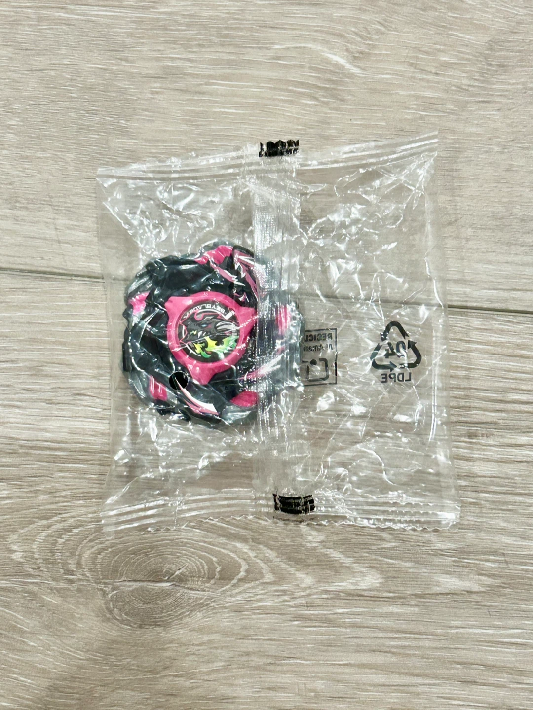 Beyblade X - Blitz Bahamut BK (Lock Chip & Blade Set)