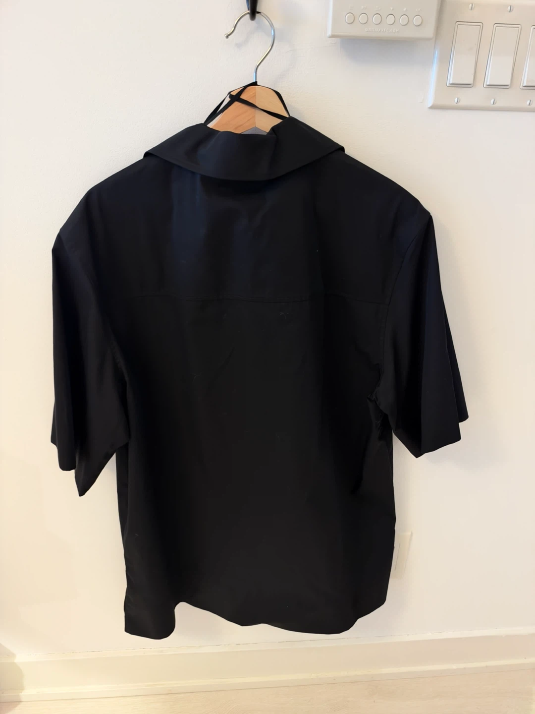 COS Black Short Sleeve Shirt - photo 2