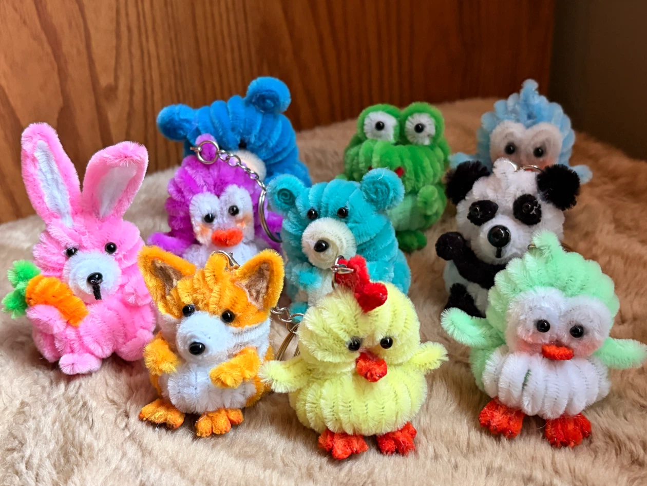 Assorted Handmade Pipe Cleaner Animal Keychains - photo 3