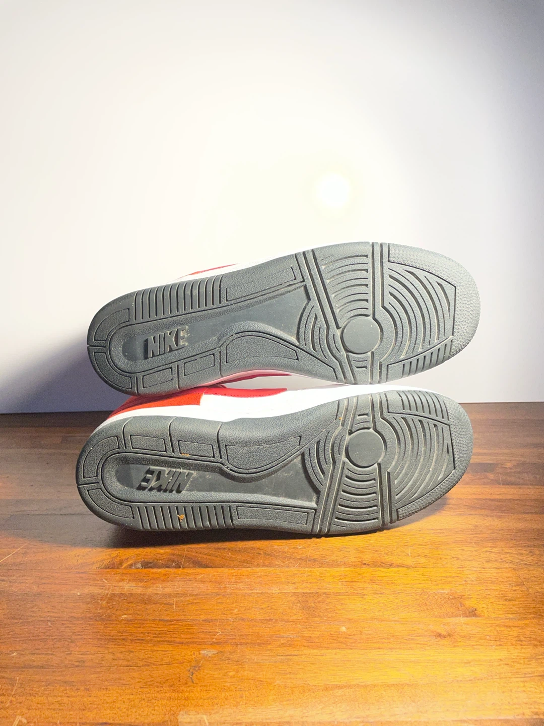 Nike high-top sneakers - photo 4