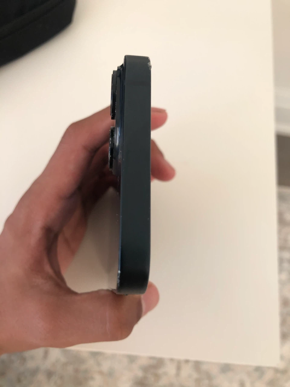 Iphone 14 (LOCKED) - photo 4