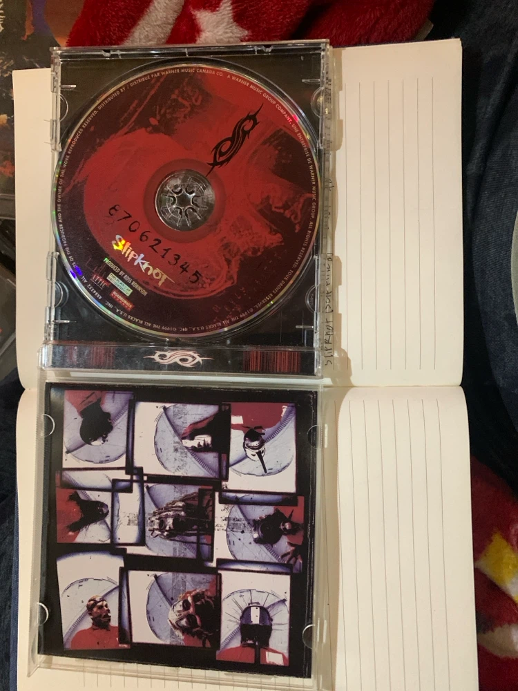 Slipknot Self-Titled CD - photo 5