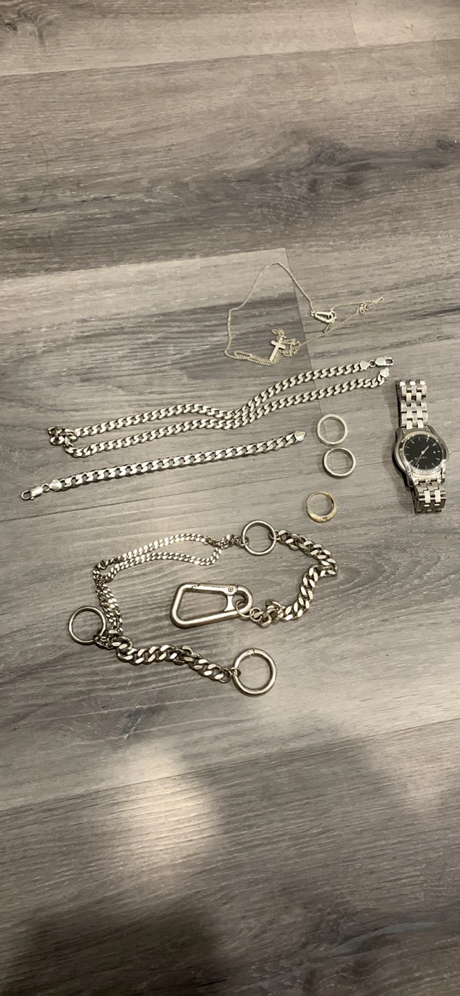 Selling gold and silver rings, necklace and watch - photo 2