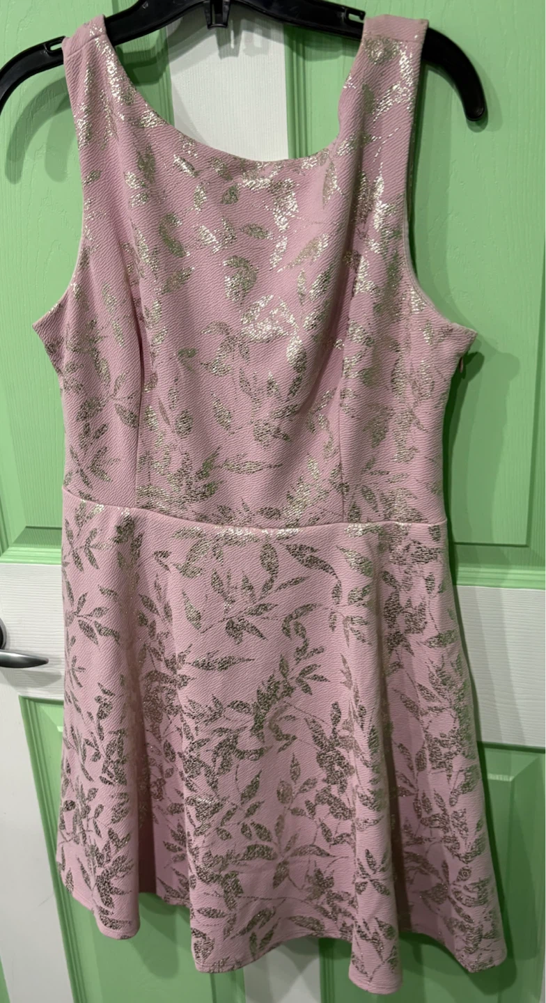 Le Chateau Pink and Gold Floral Dress