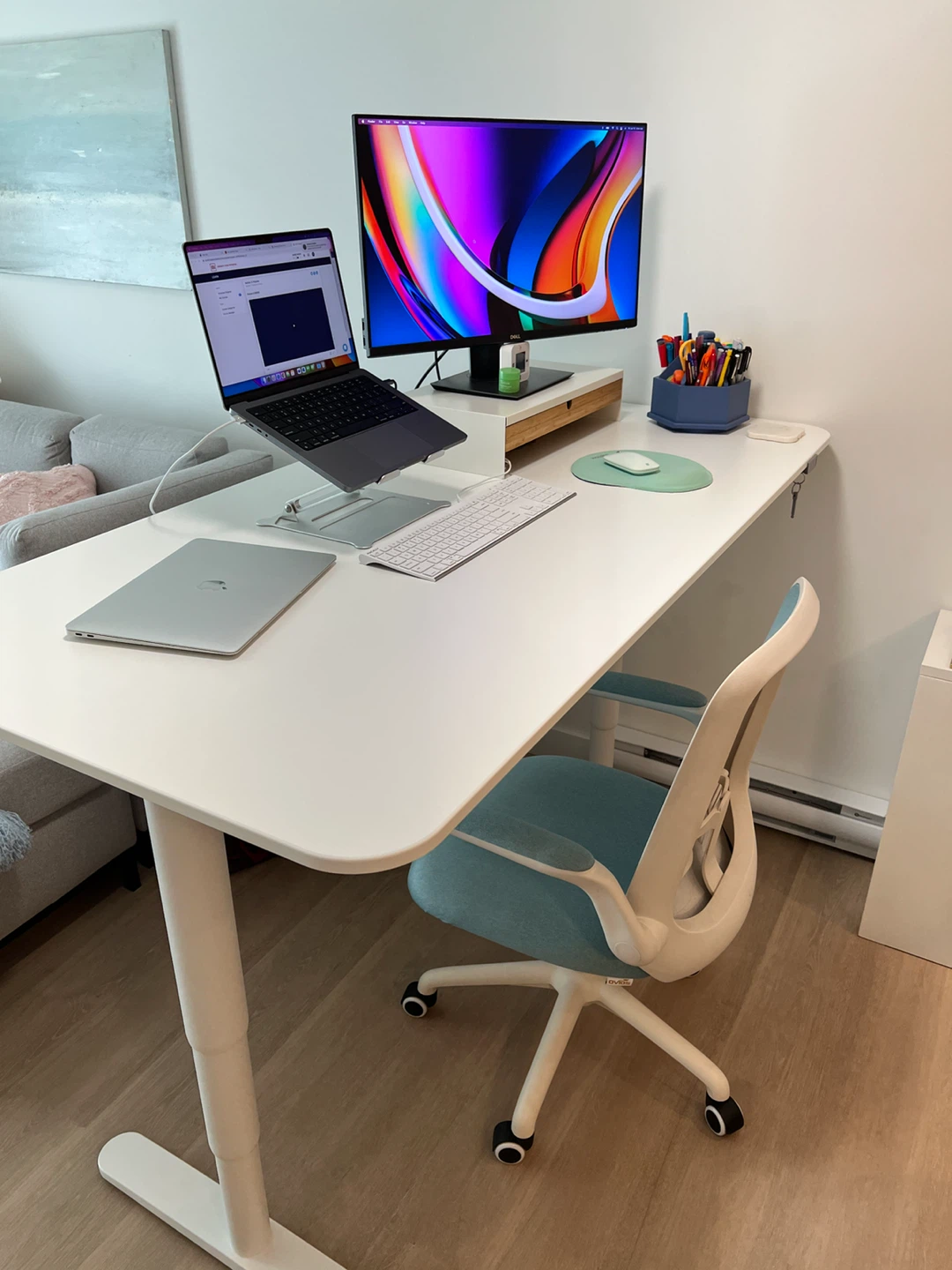 IKEA standing desk -white