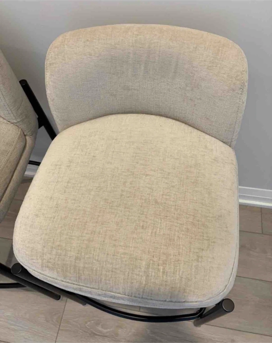 Set of Two Upholstered Bar Stools - photo 4